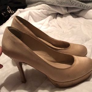 Light beige pumps
